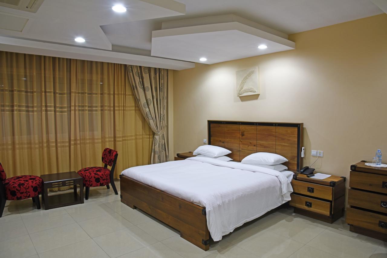 Imperial Golf View Hotel Entebbe Ngoại thất bức ảnh